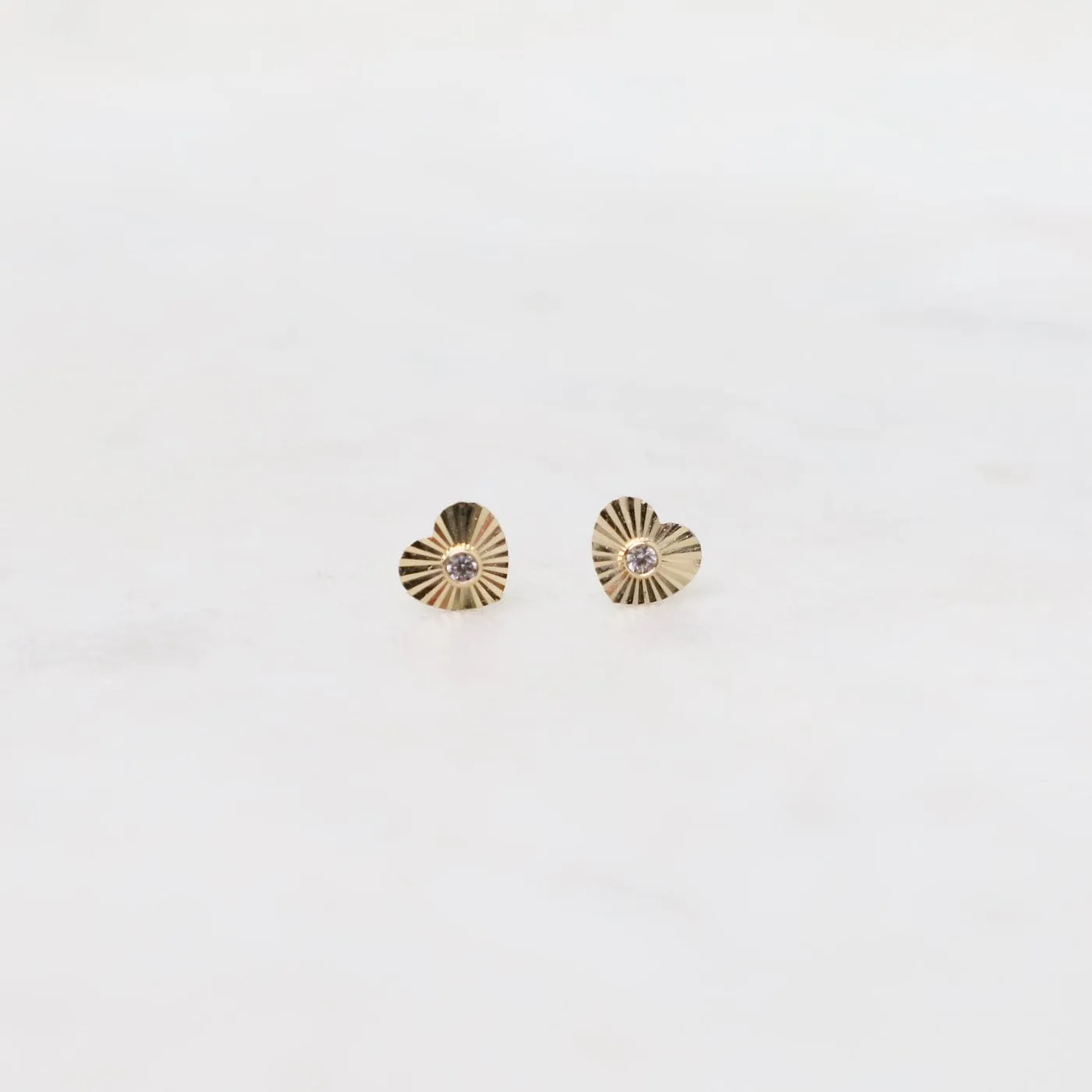 14k Yellow Gold CZ Starburst Heart Post Earrings