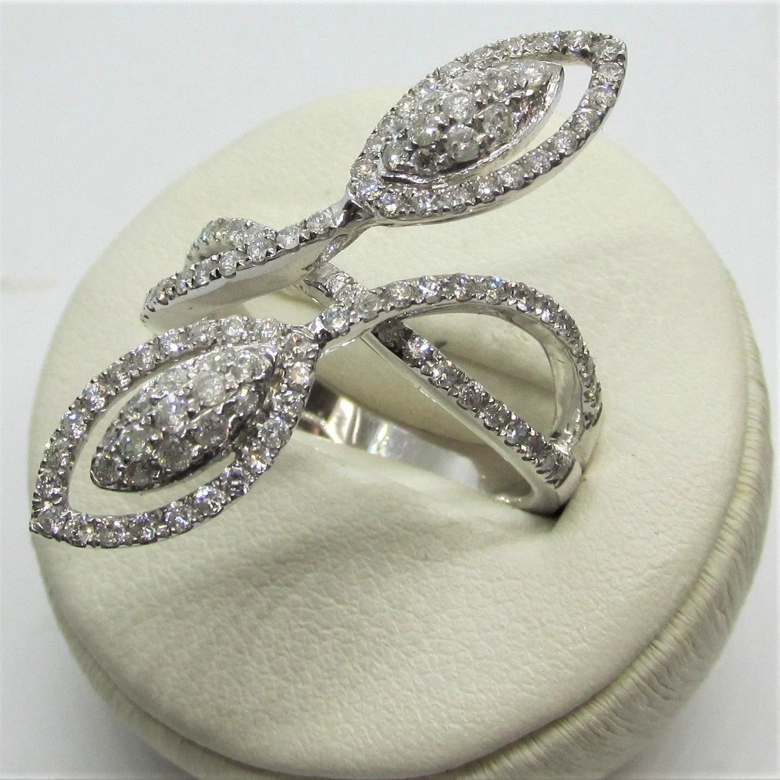 18K White Gold Leaf Diamond Ring