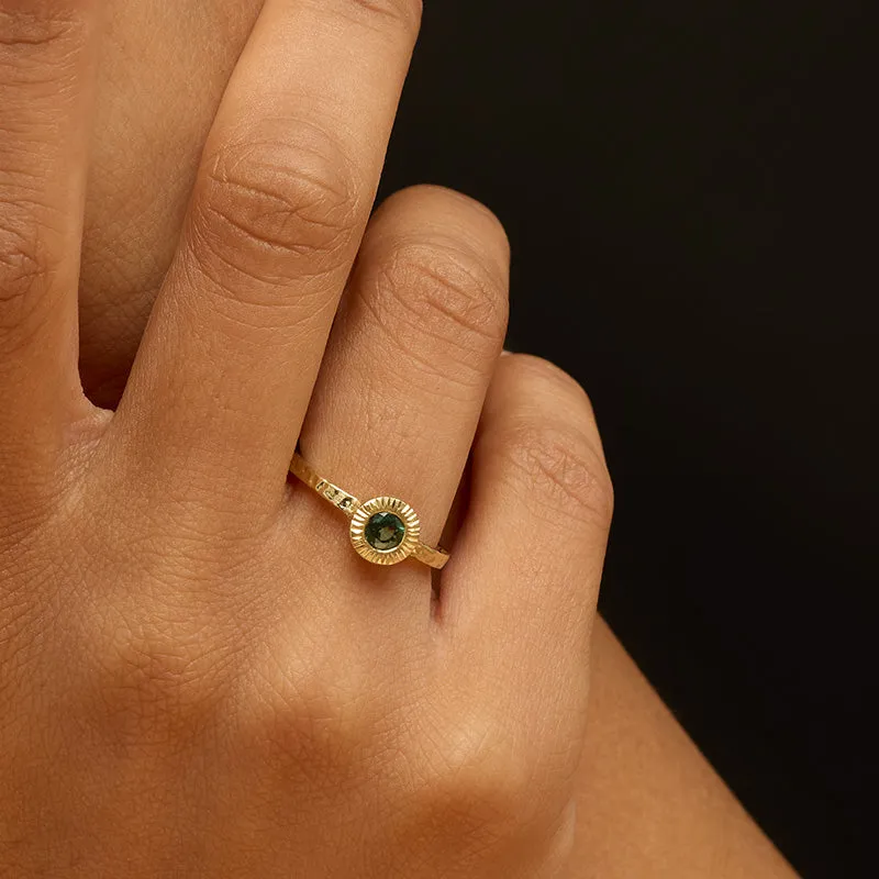 Aeon Ring, Green-Yellow Sapphire, 14kt Yellow Gold