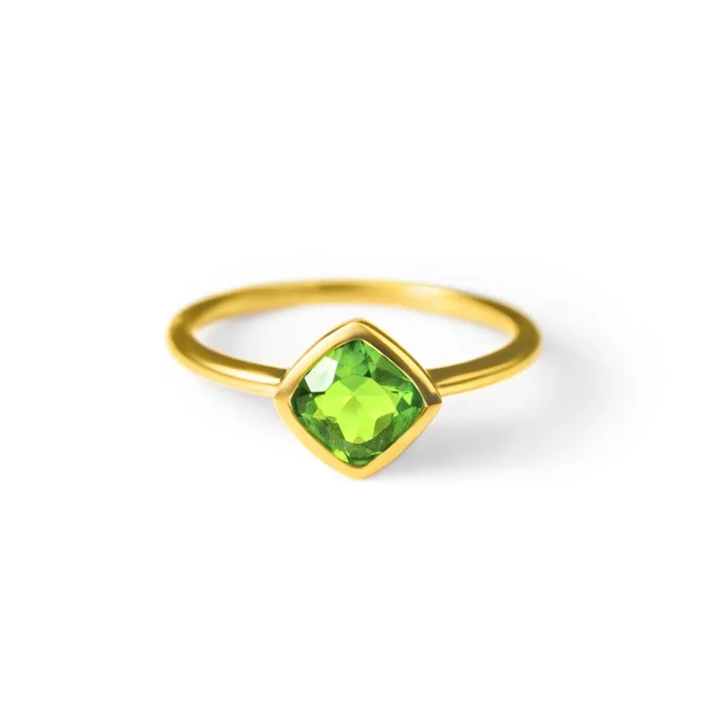 Diamond Shape Peridot Stacking Ring • August Birthstone