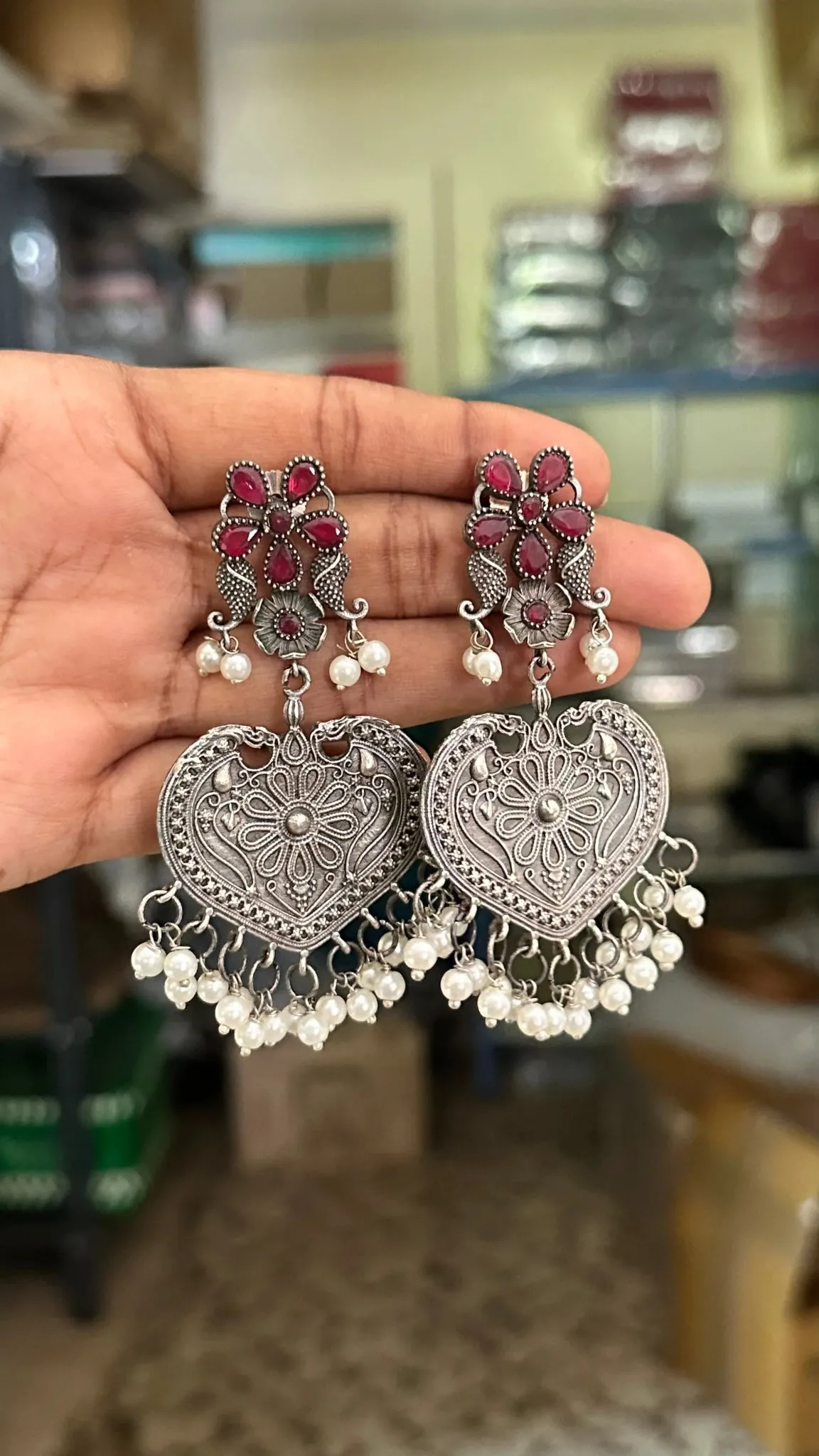 Flower Heart Pearls Drop Earring