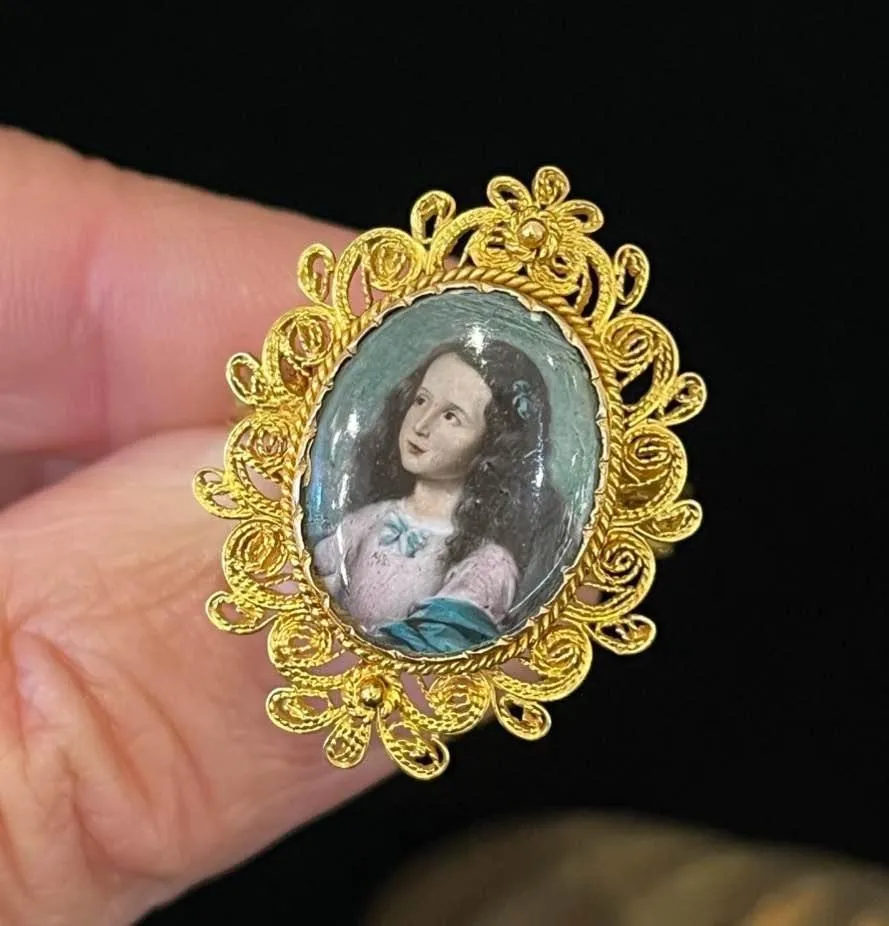 Georgian Cannetille Porcelain Portrait Ring