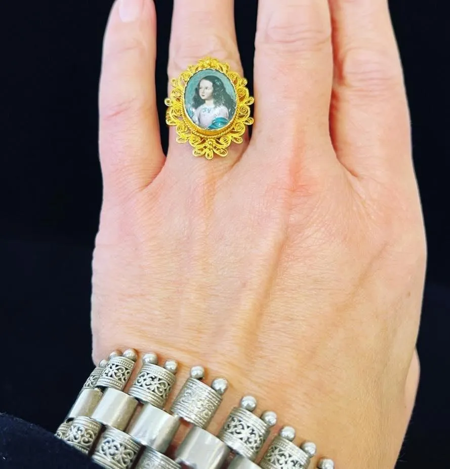 Georgian Cannetille Porcelain Portrait Ring