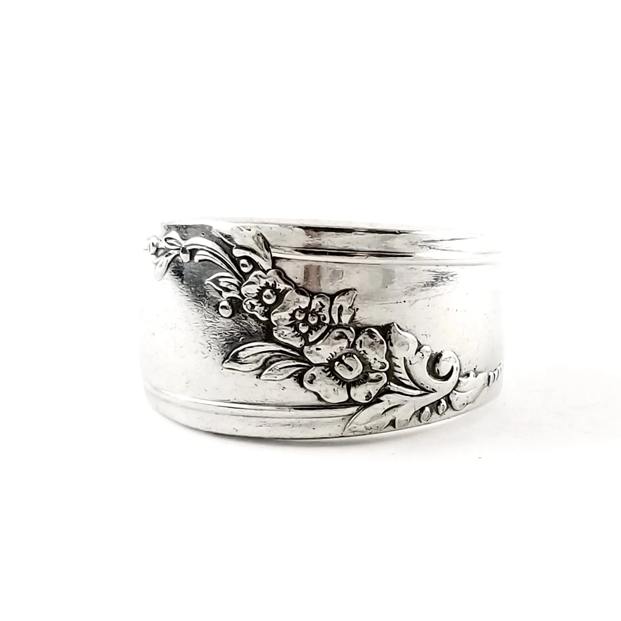 Oneida Queen Bess II Spoon Ring