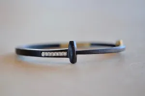 Short Stripe Seven Stone Nail Bracelet