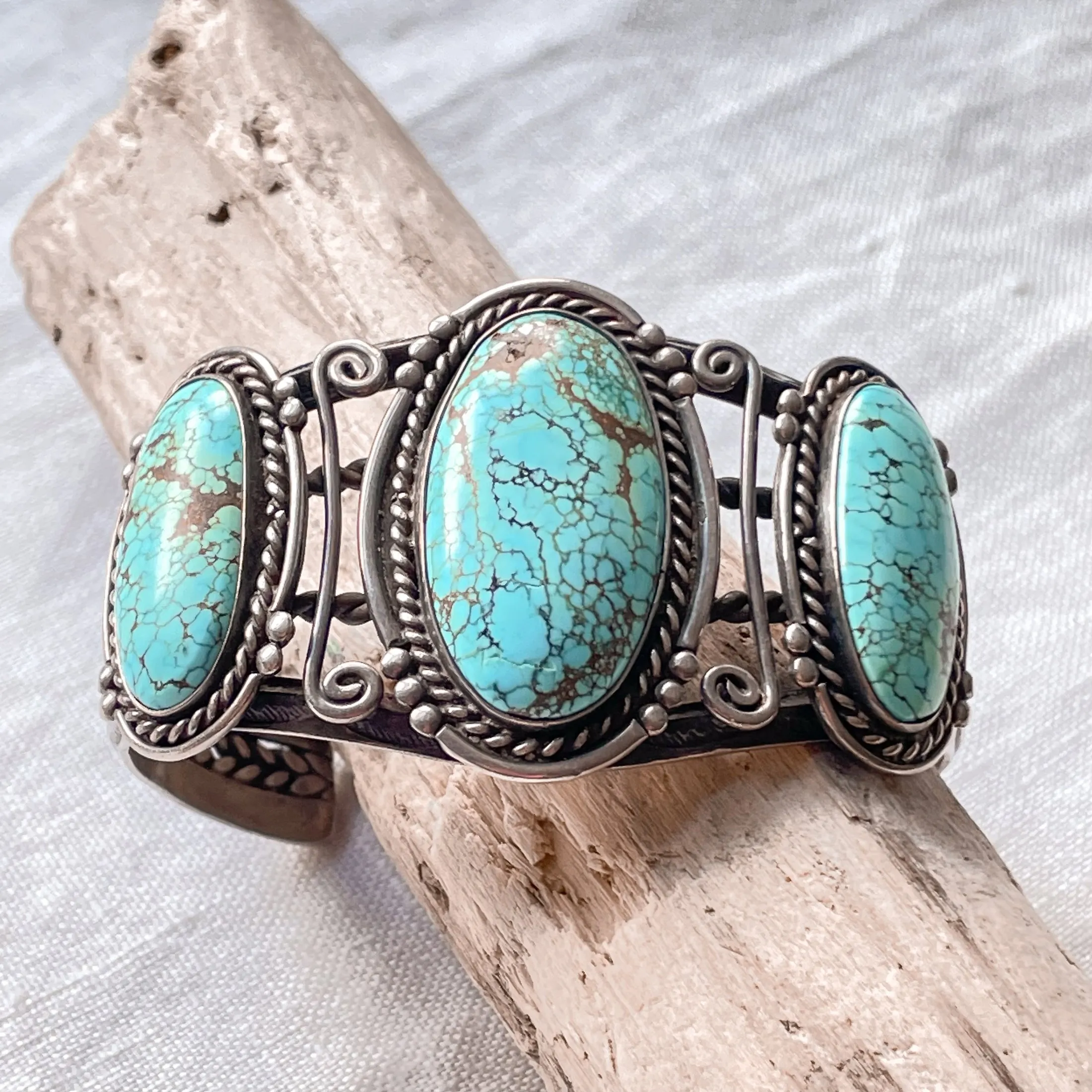 Vintage 1940s Navajo #8 Turquoise Silver Native American Cuff Bracelet 59.5 Grams